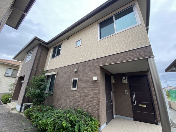 ヴィラーチェH&Kの物件外観写真